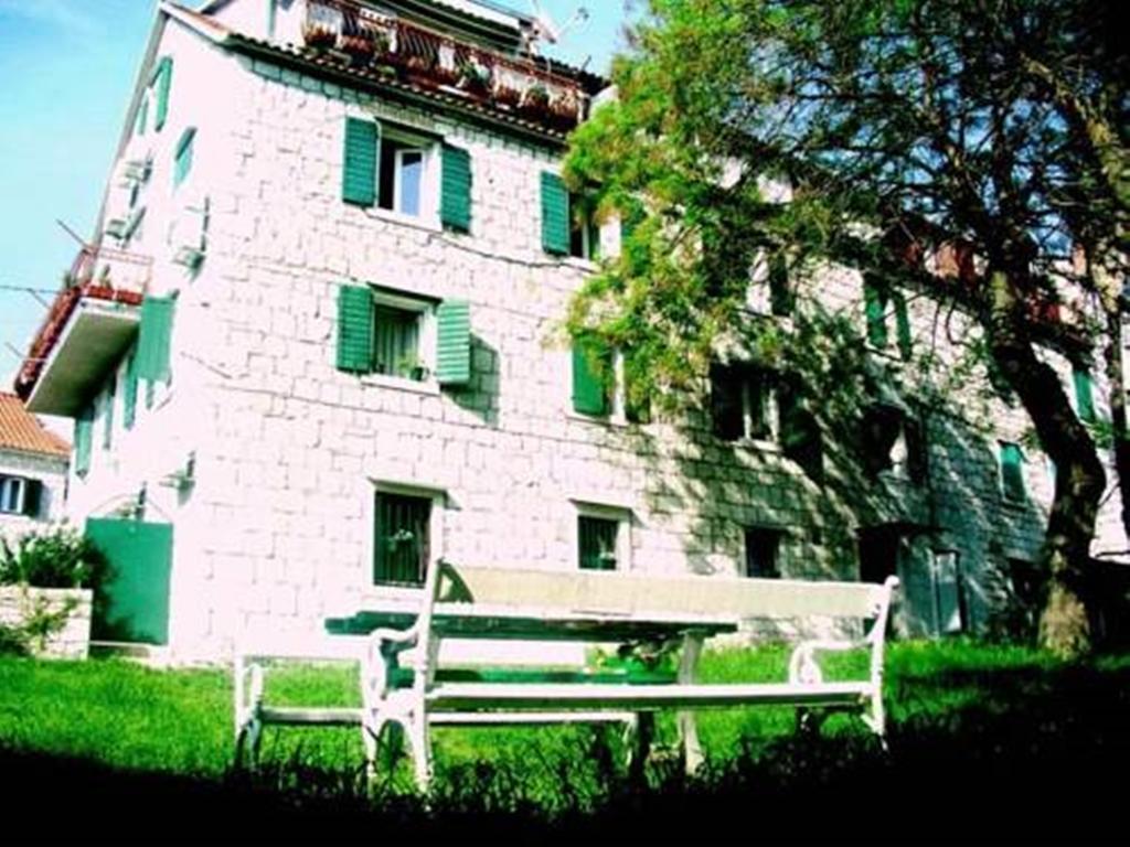 Guest House Il Giardino Duplancic Split Exterior foto